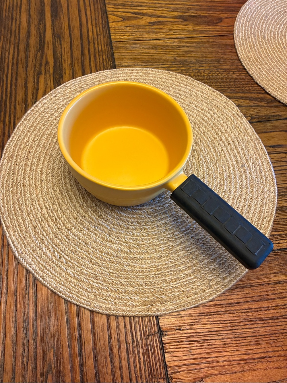 Longaberger 6” Flameware Saucepan